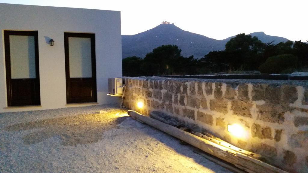 Casa Vacanze Senia Del Rais 파뷔냐나도 객실 사진