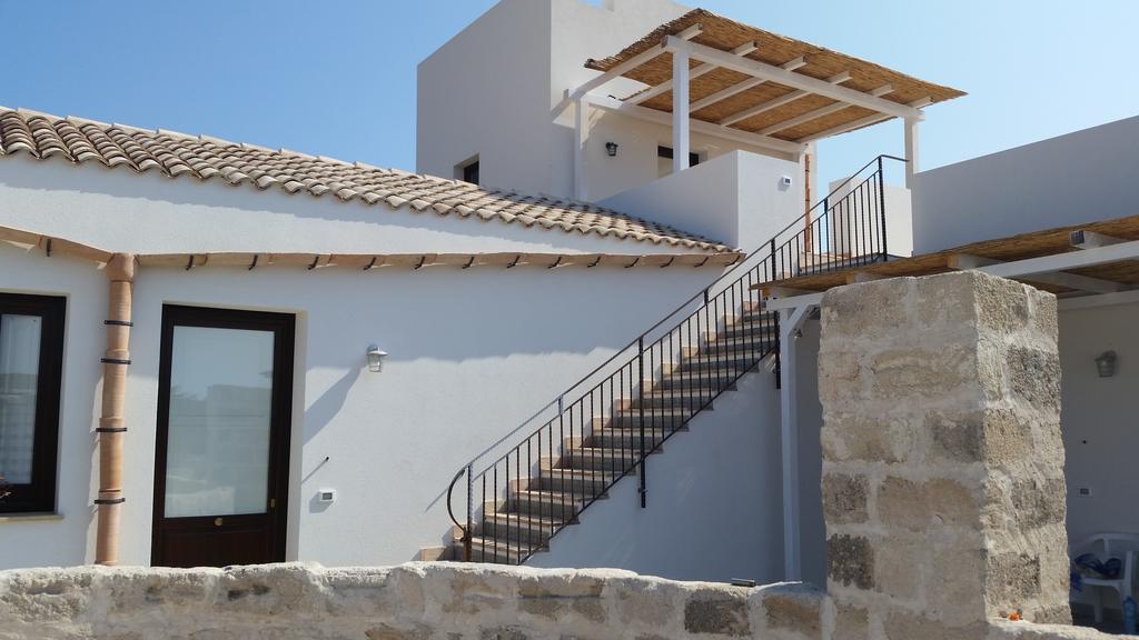 Casa Vacanze Senia Del Rais 파뷔냐나도 객실 사진