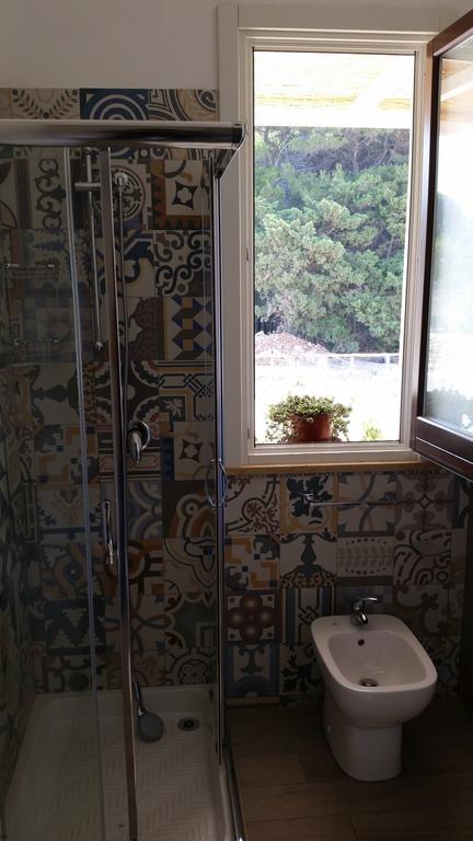 Casa Vacanze Senia Del Rais 파뷔냐나도 객실 사진