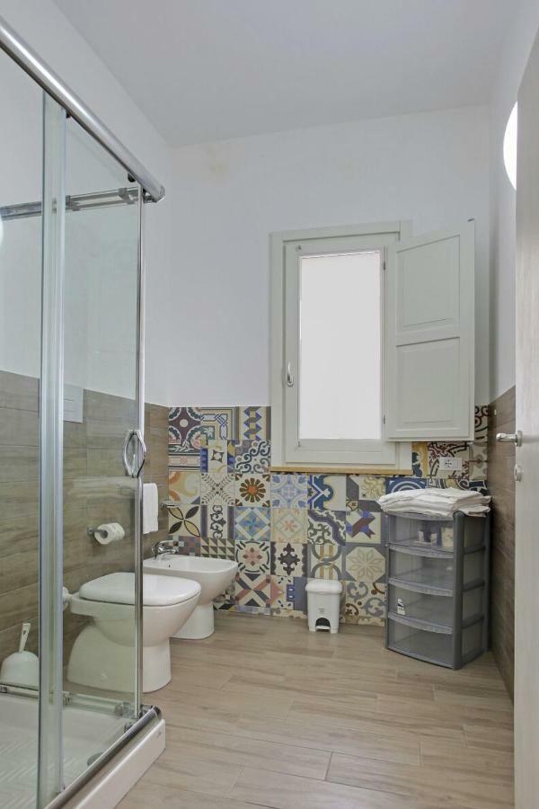 Casa Vacanze Senia Del Rais 파뷔냐나도 객실 사진